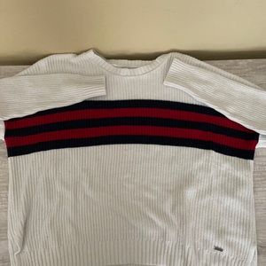 Hollister White Cable Knit Sweater with Red/Blue
